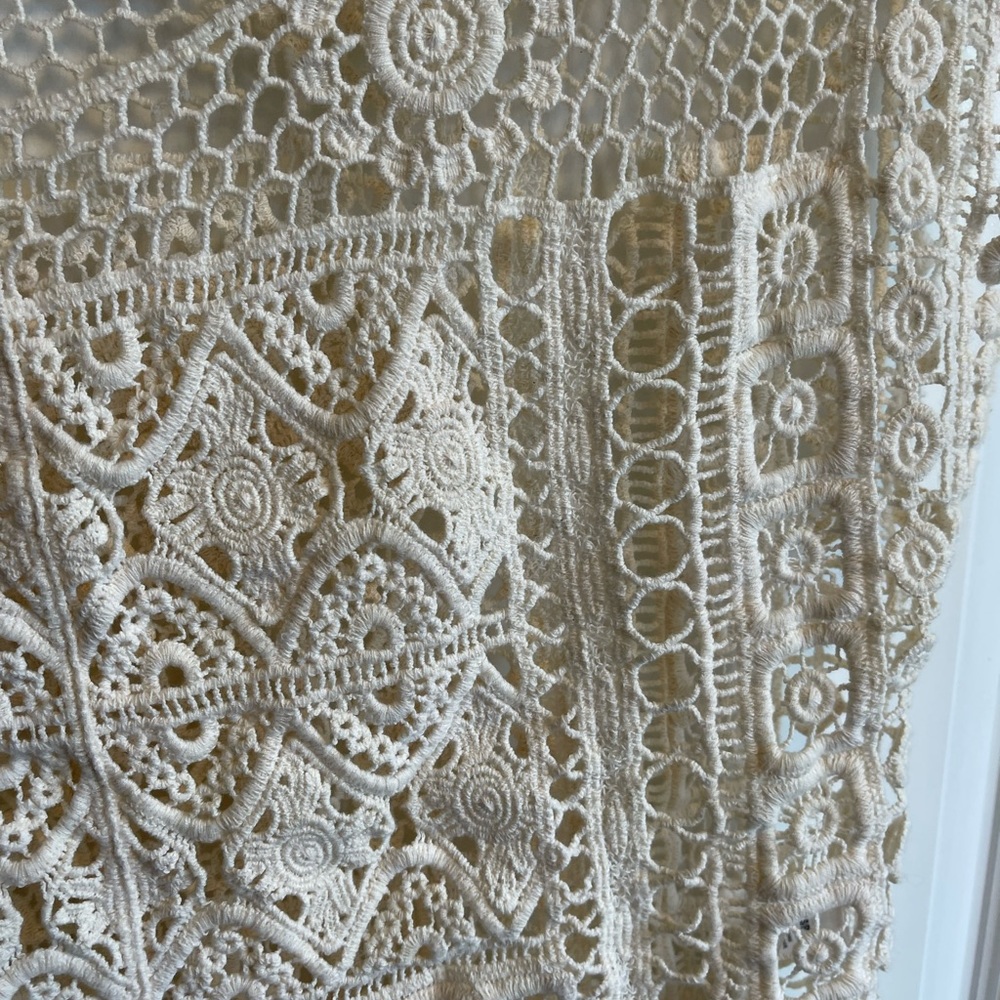 Dynamite Boho lace top - Picture 3 of 4
